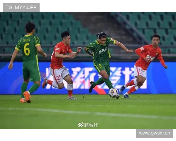 中超赛事精彩回顾与实时直播全程解说指南 - 副本